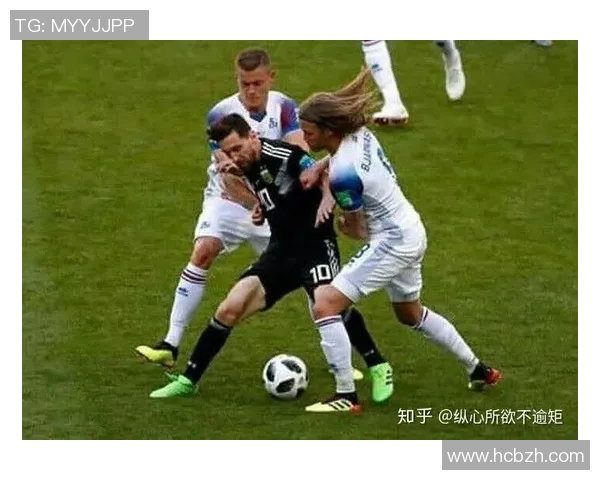 全球足球场上的美丽风景：盘点五位知名美女球星与她们的传奇故事